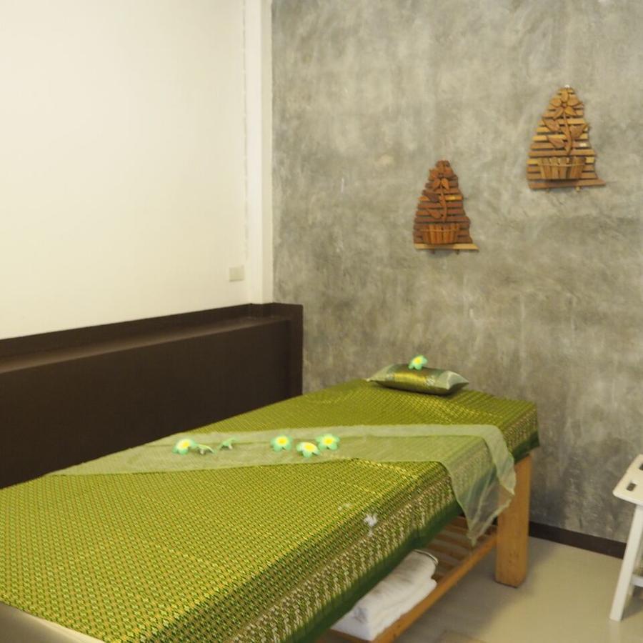 River Nature Hotel Surat Thani Buitenkant foto
