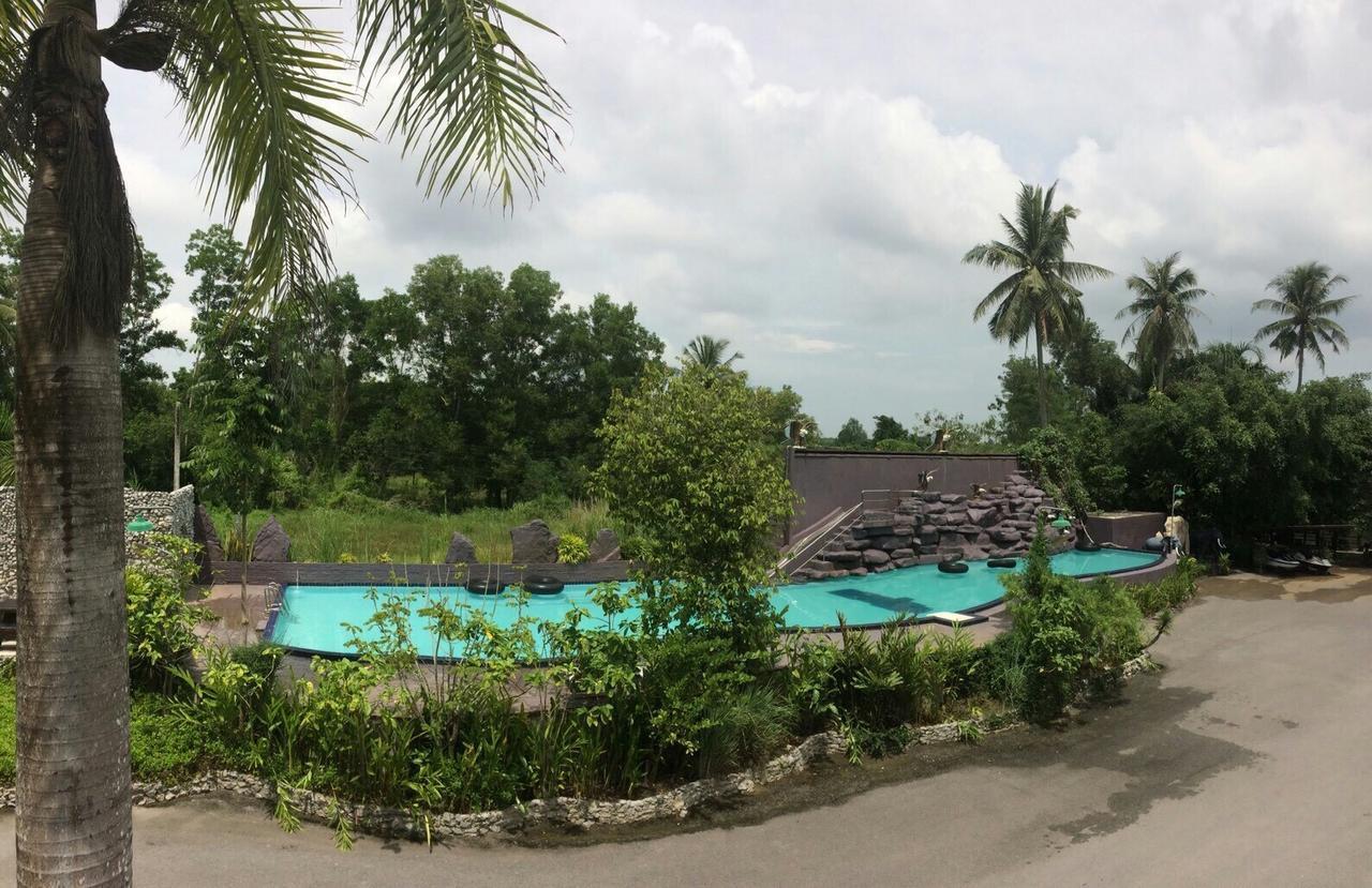 River Nature Hotel Surat Thani Buitenkant foto